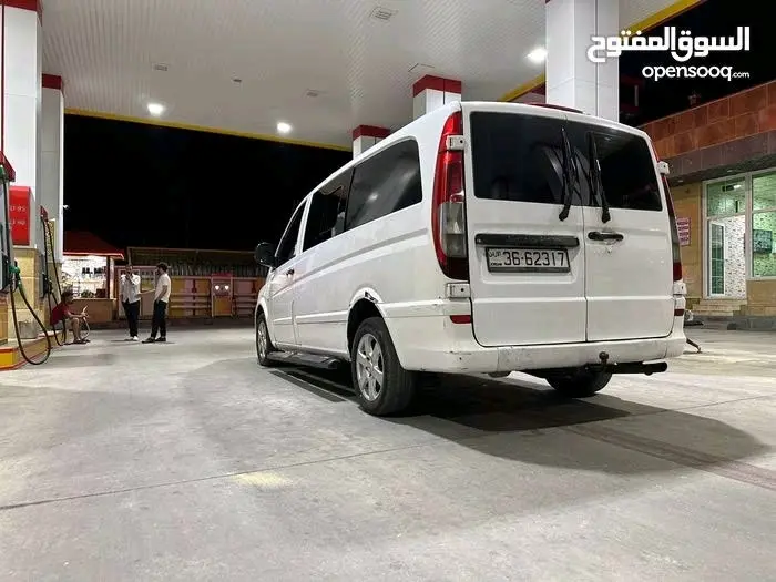 باص مرسيدس فيتو موديل 2005