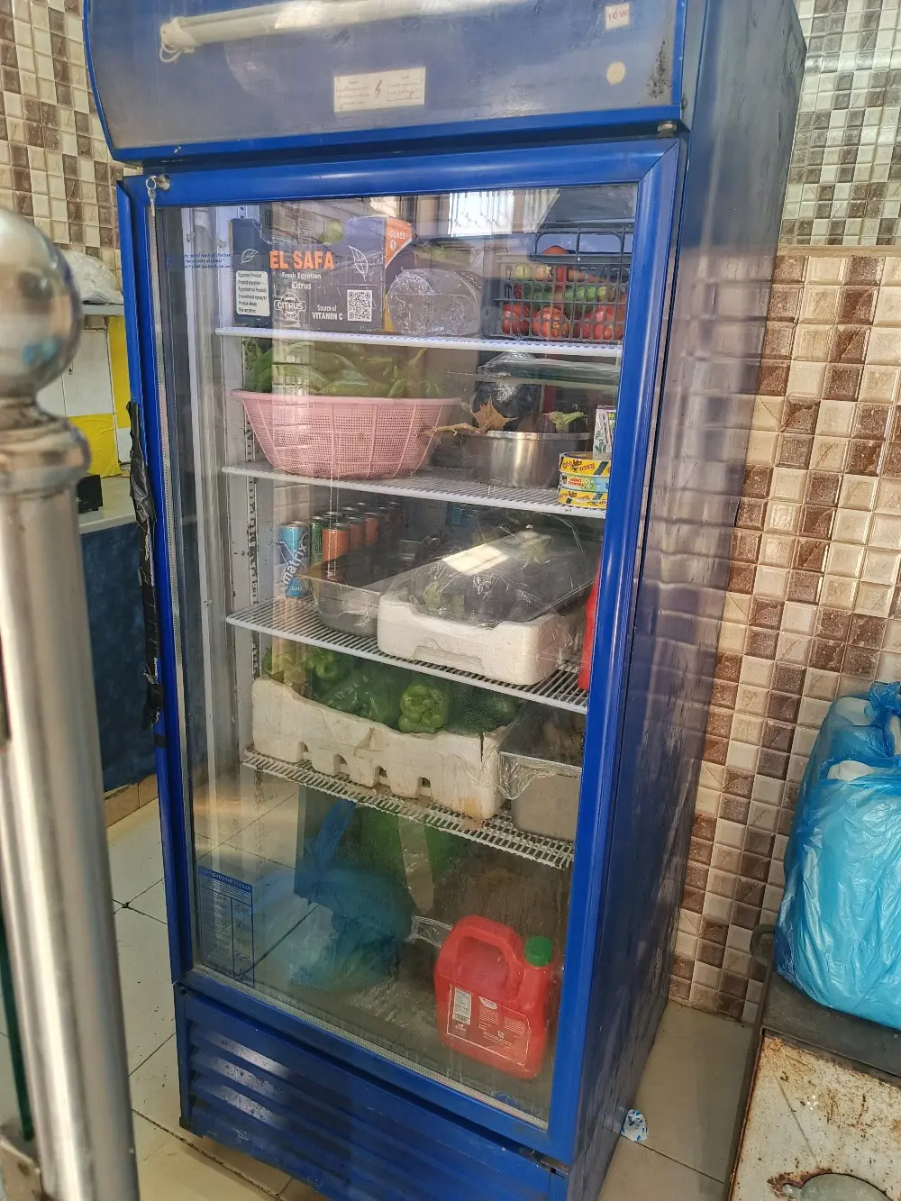 عدة مطعم كاملة