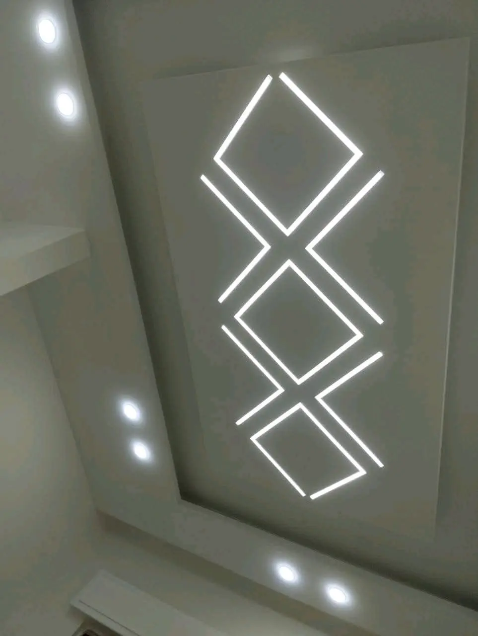 Decoration world