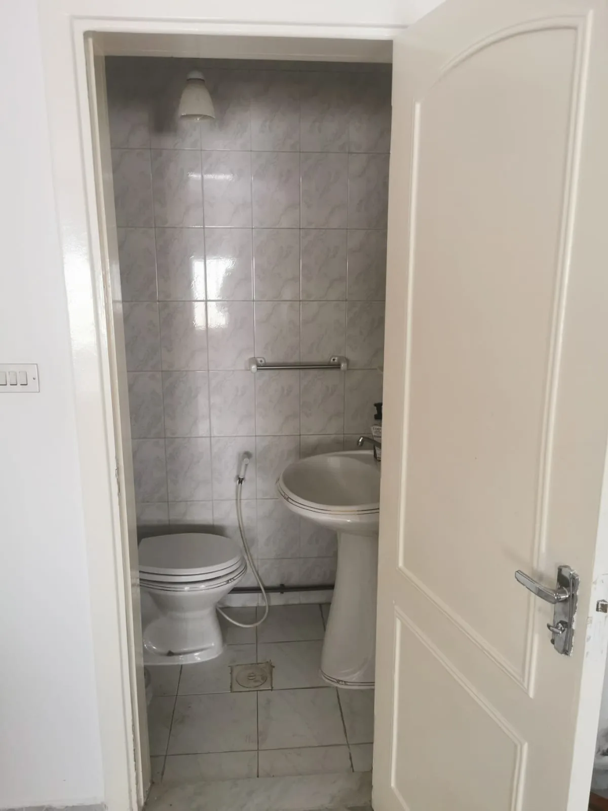 شقه فارغه للبيع