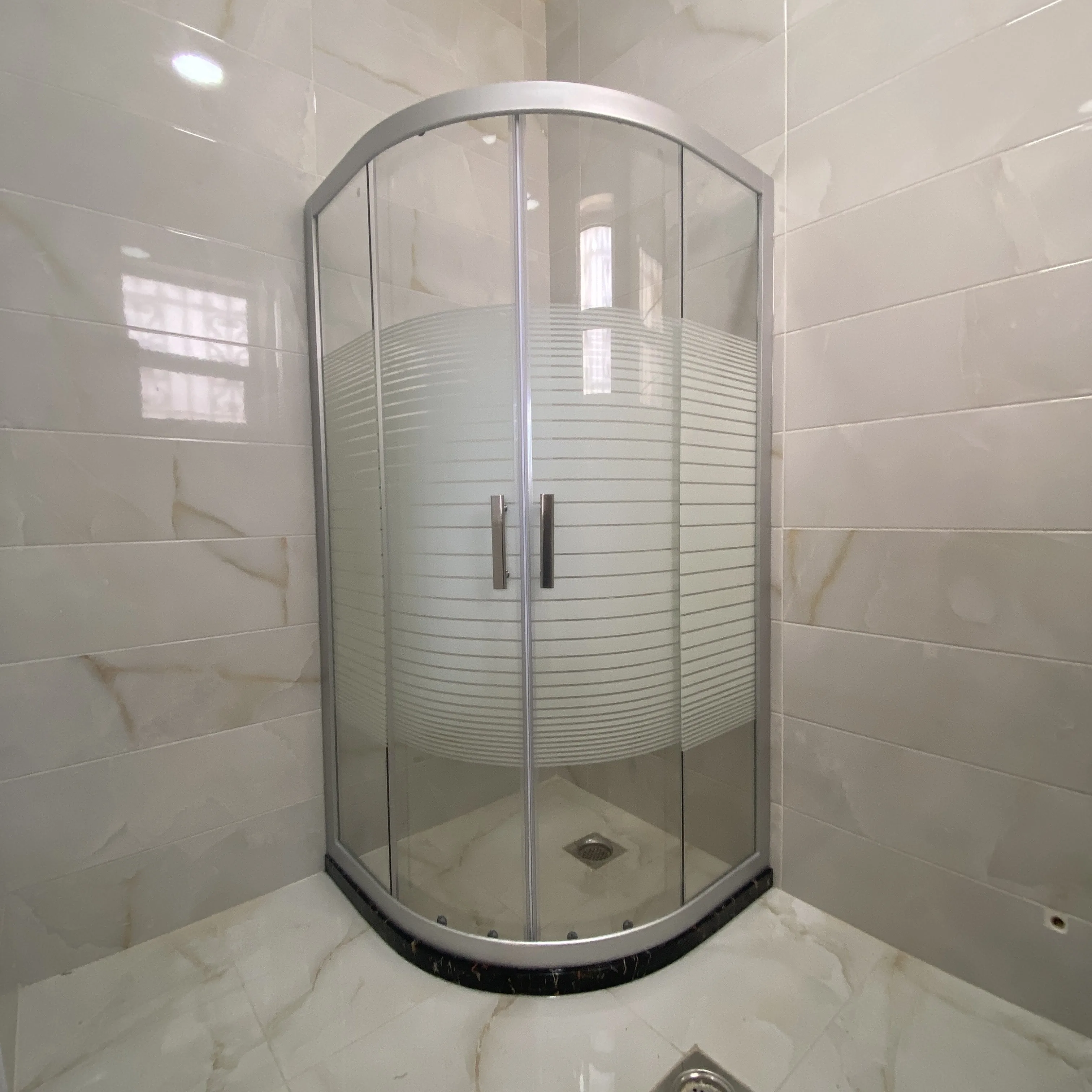 زجاج وسيكوريت