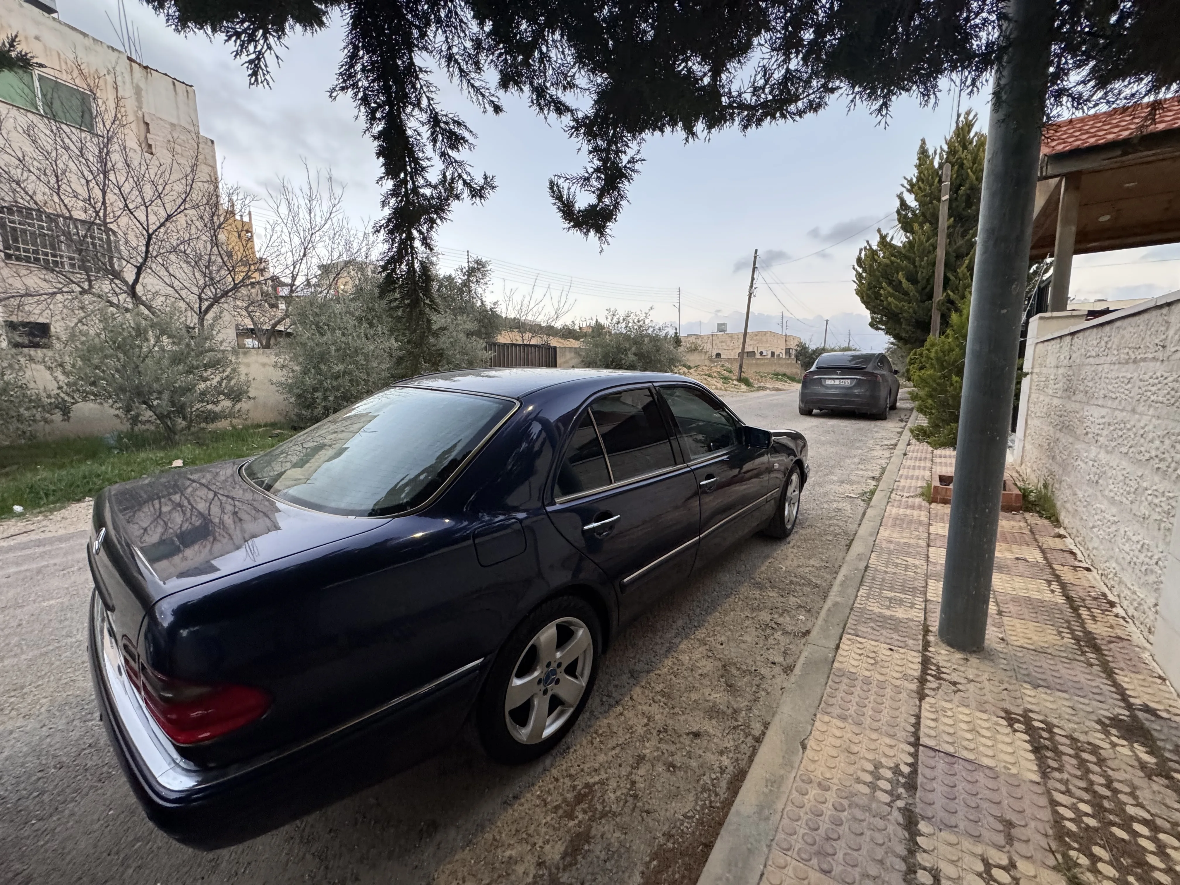 مرسيدس قرش و نص 1999