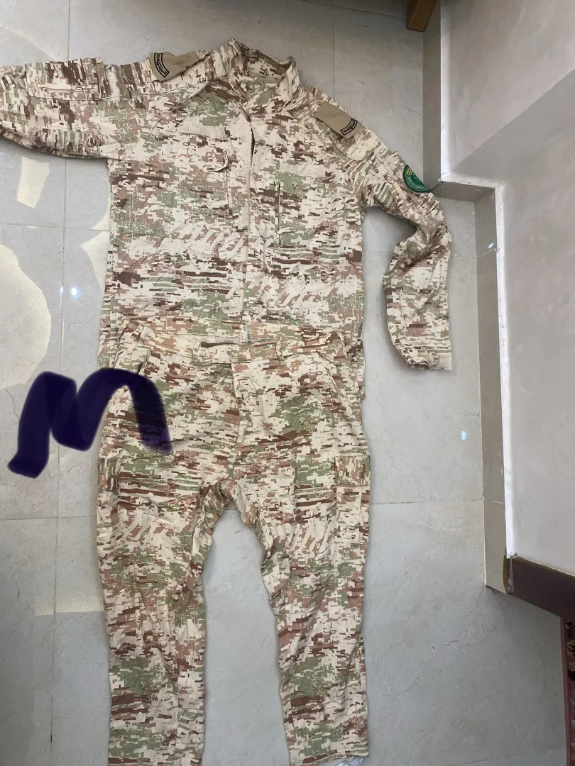 بذلات فوتيك