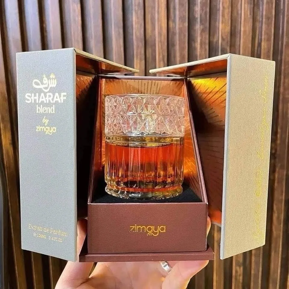 عرض لاعضاء القروب على عطر شرف بليند وشرف كليب