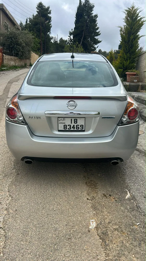 نيسان التيما 2008