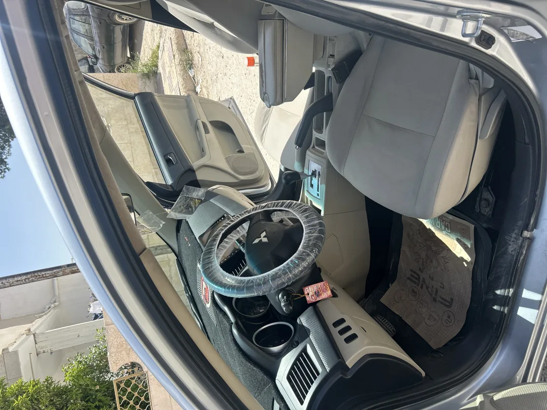 متسىوبيشي لانسر فراشه ماتور 2000cc