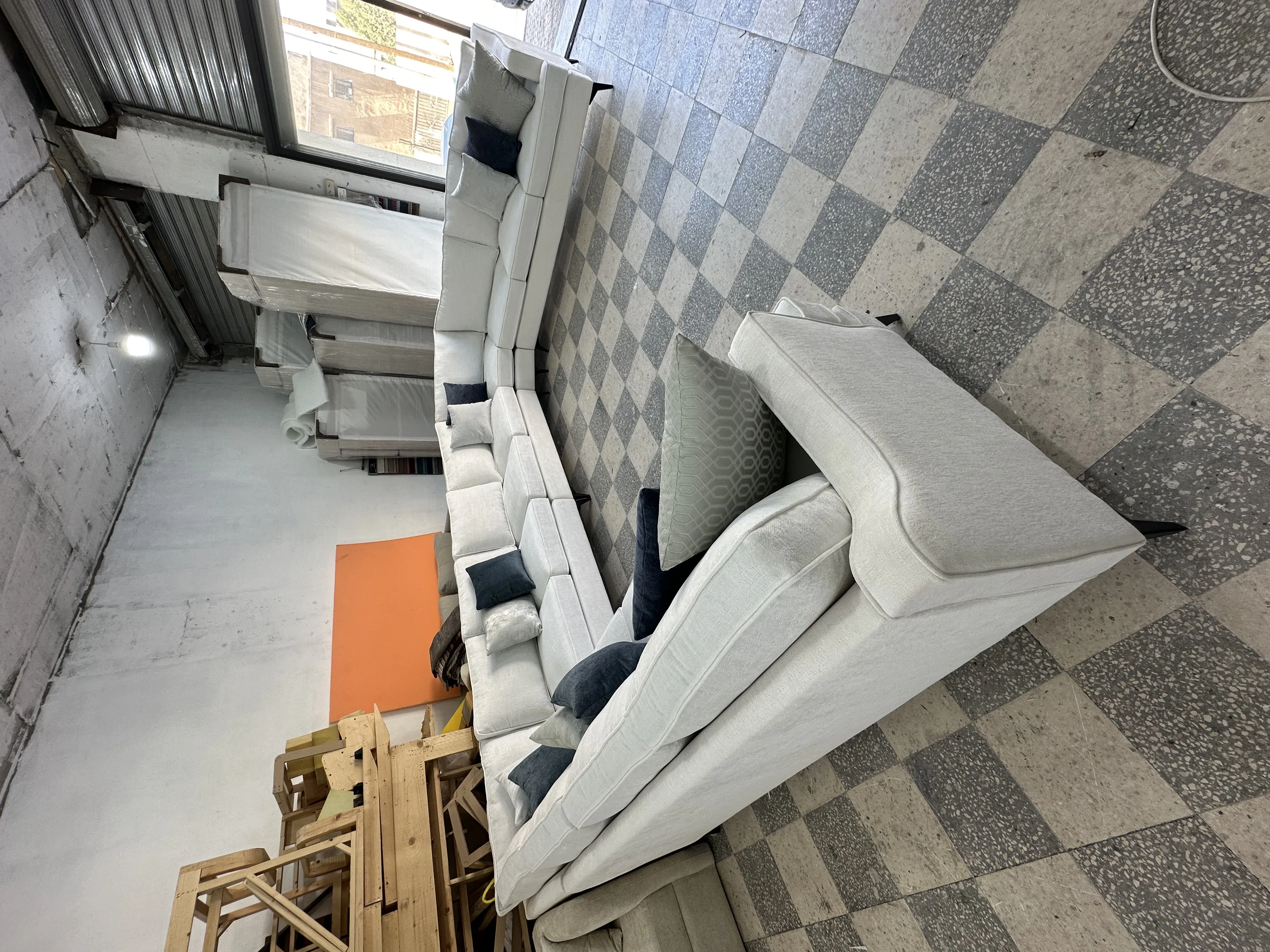 تنجيد و تفصيل اطقم كنب بأفضل الاسعار و اعلى جودة