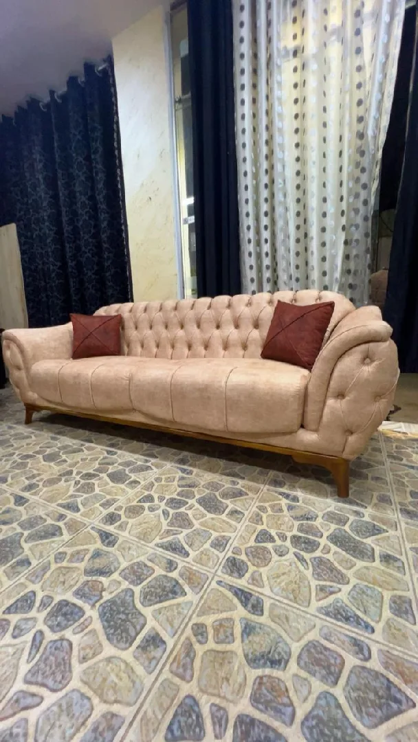 طقم كنب ٧ مقاعد