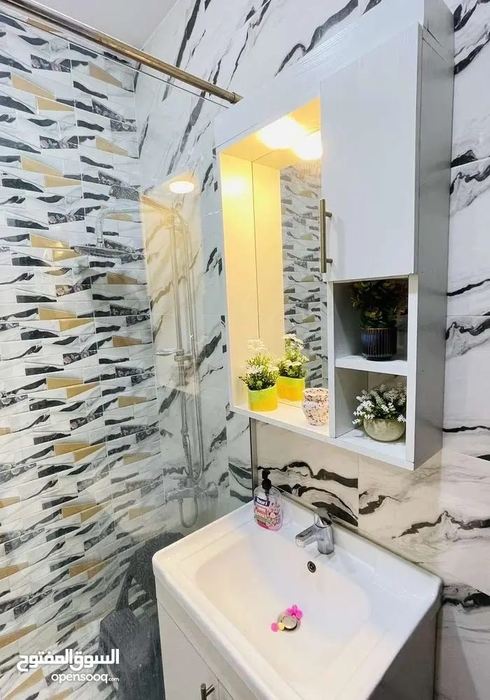 شقة فاخرة مفروشة