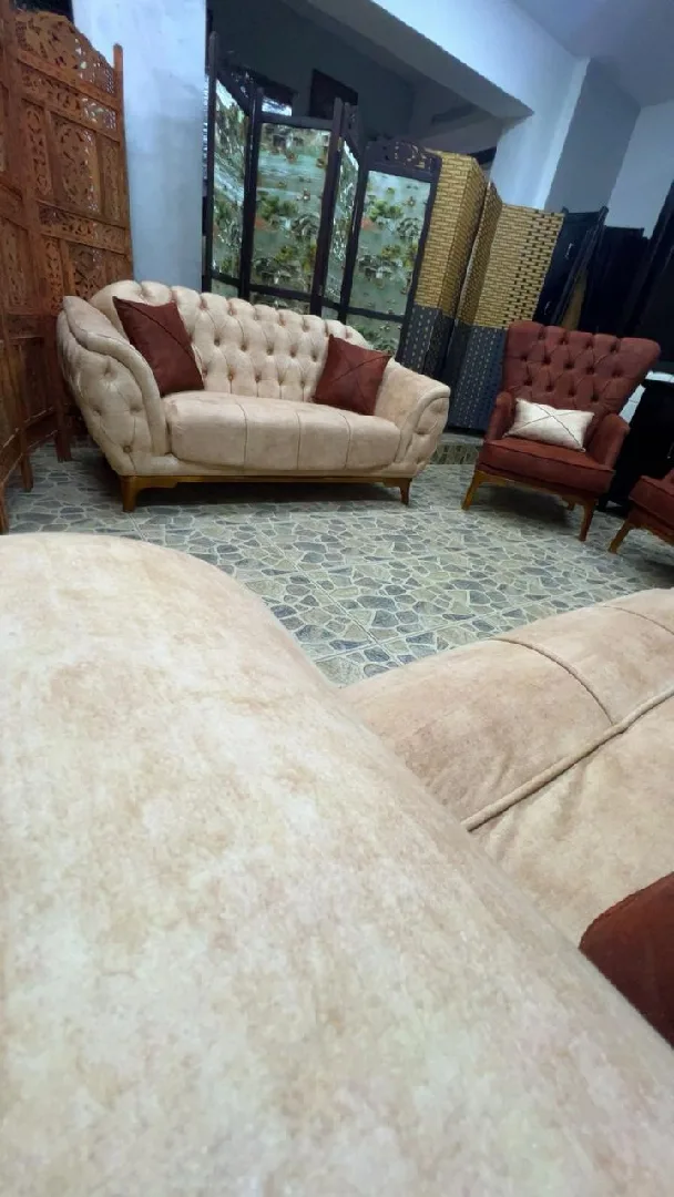 طقم كنب ٧ مقاعد