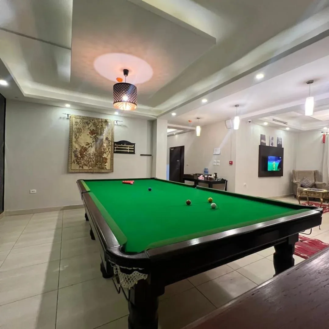 شقق واستديوهات وغرف مفروشه للايجار في جميع أنحاء المملكة