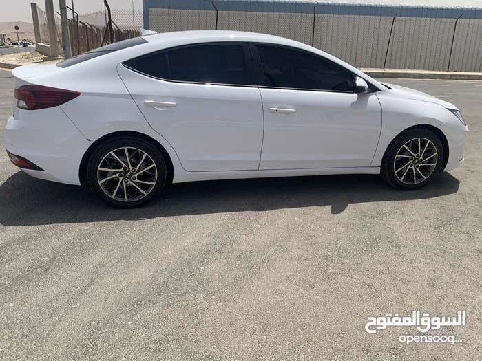 هيونداي افانتي AD 2019 للبيع فحص كامل مالك اول