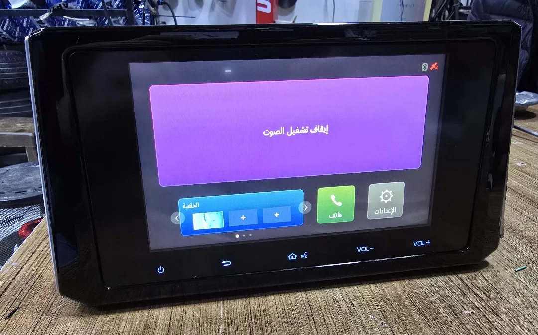 شاشة تويوتا كورولا اصليه جديده شركة وارد الشرق الأوسط مكفوله