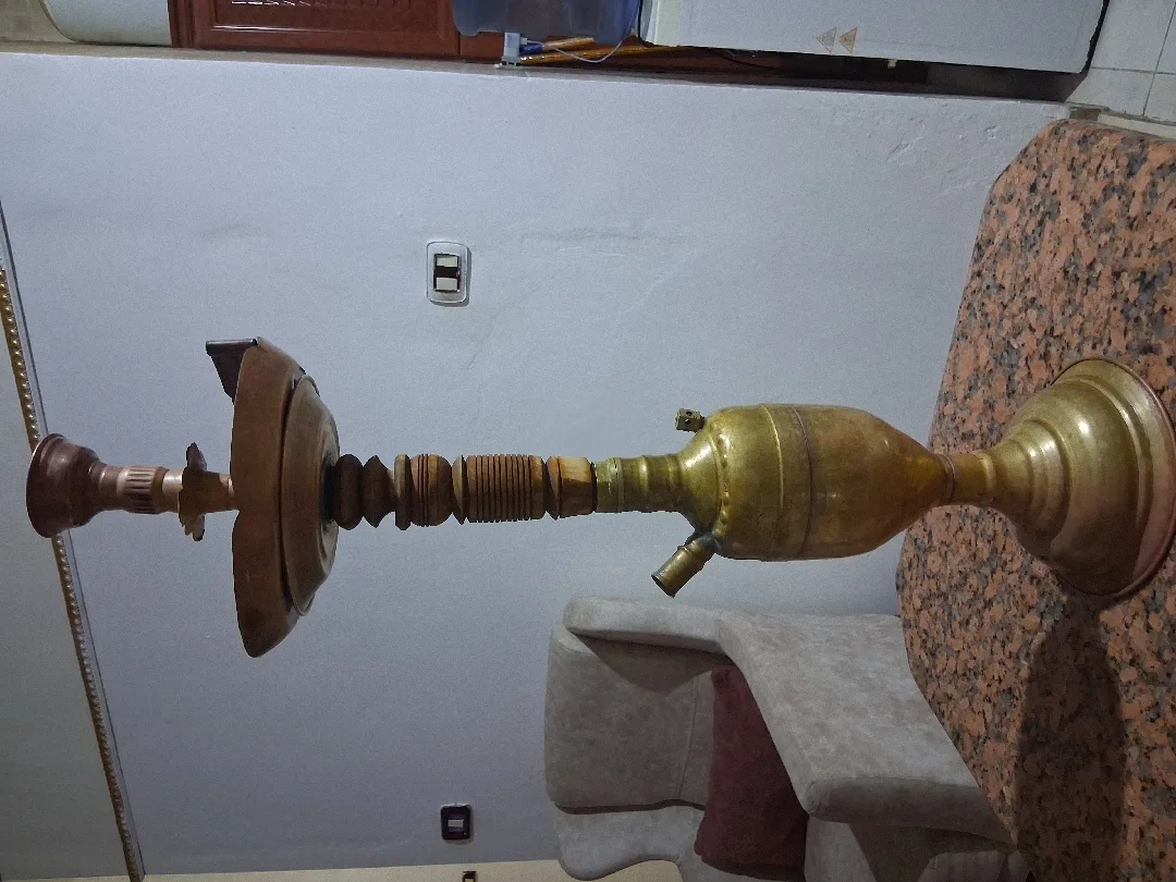 ارقيلة نحاس عمرها يزيد عن 40 سنة للبيع