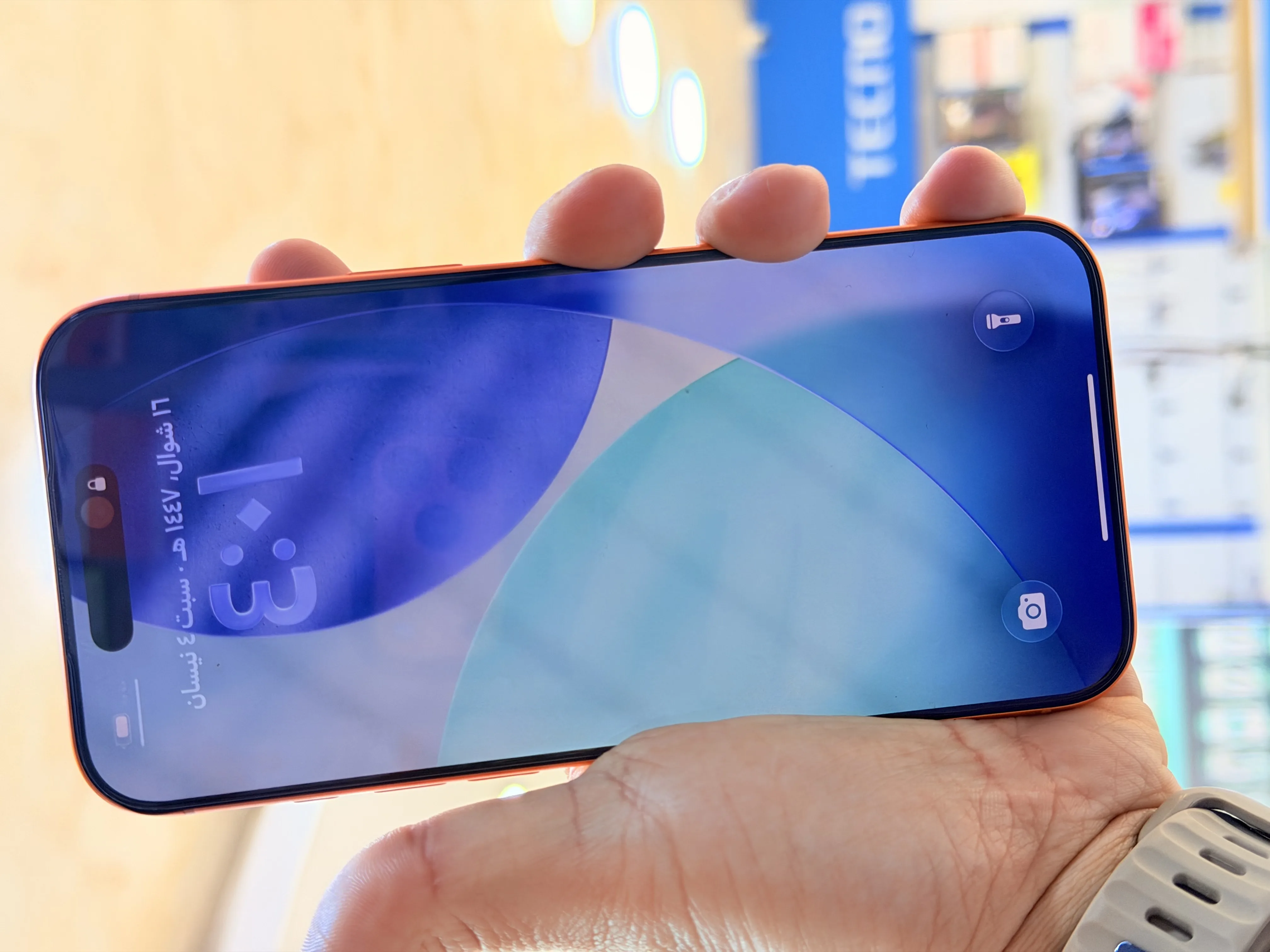 ايفون 17 برو ماكس Esim شرررق اوسط