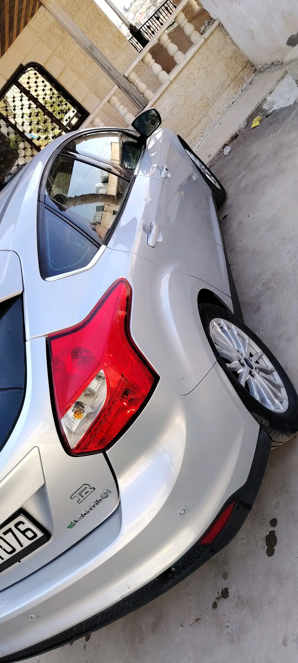 فورد فوكس كهرباء