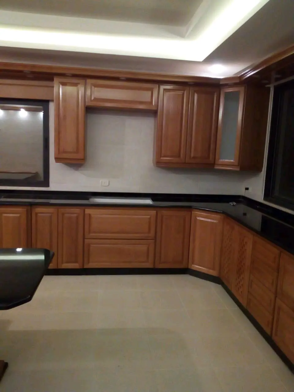 نجار موبيليا وديكور