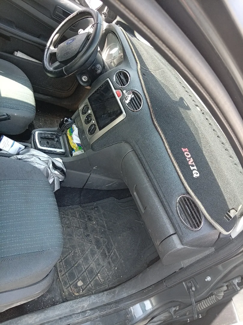 فورد فوكس للبيع او البدل