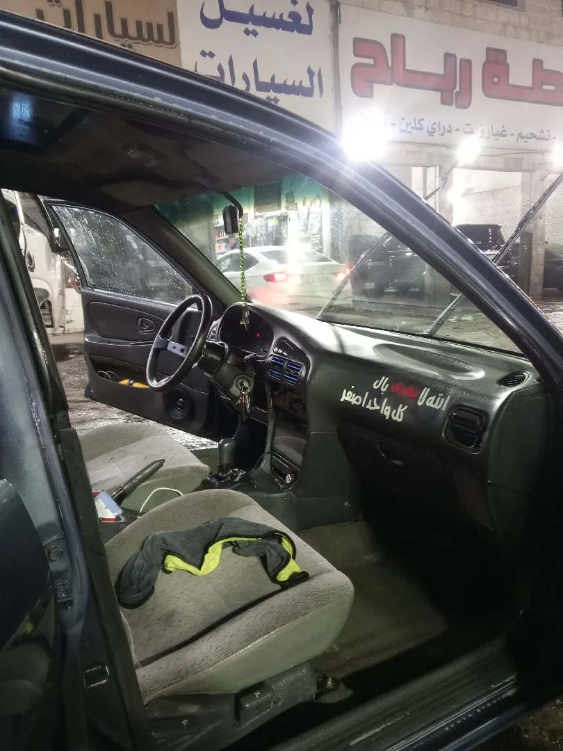 متسوبيشي لانسر 1993