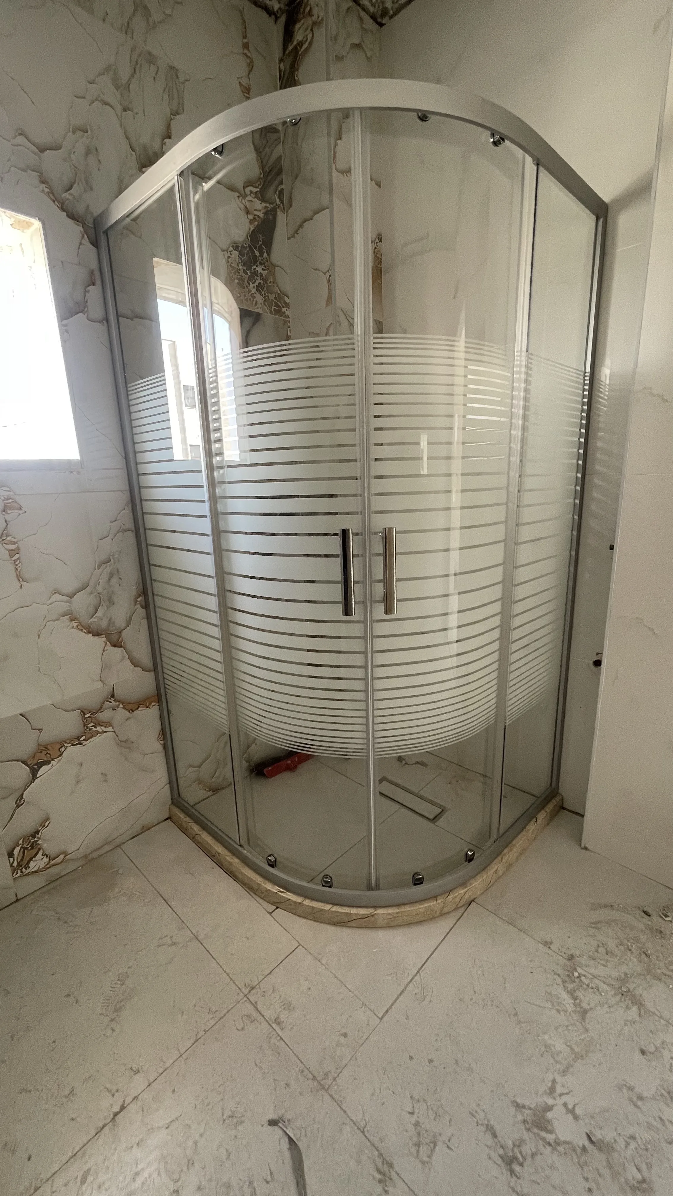 زجاج وسيكوريت