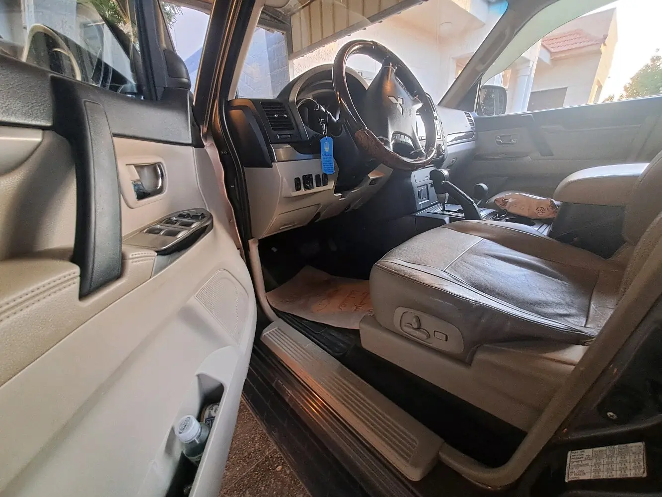 متشوبيشي باجيرو 2015