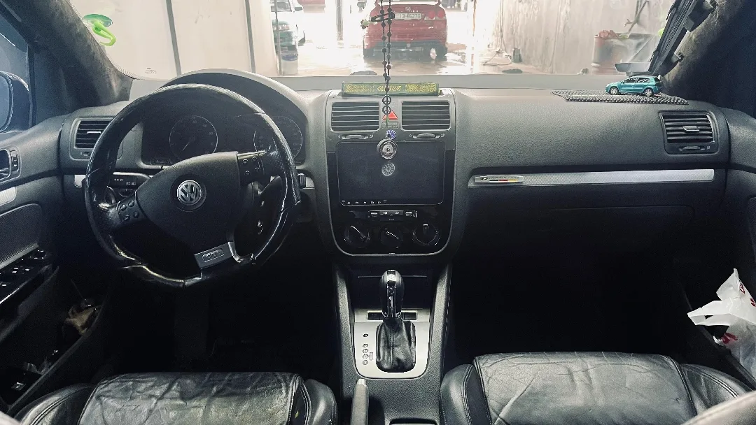 جولف mk5 للبيع