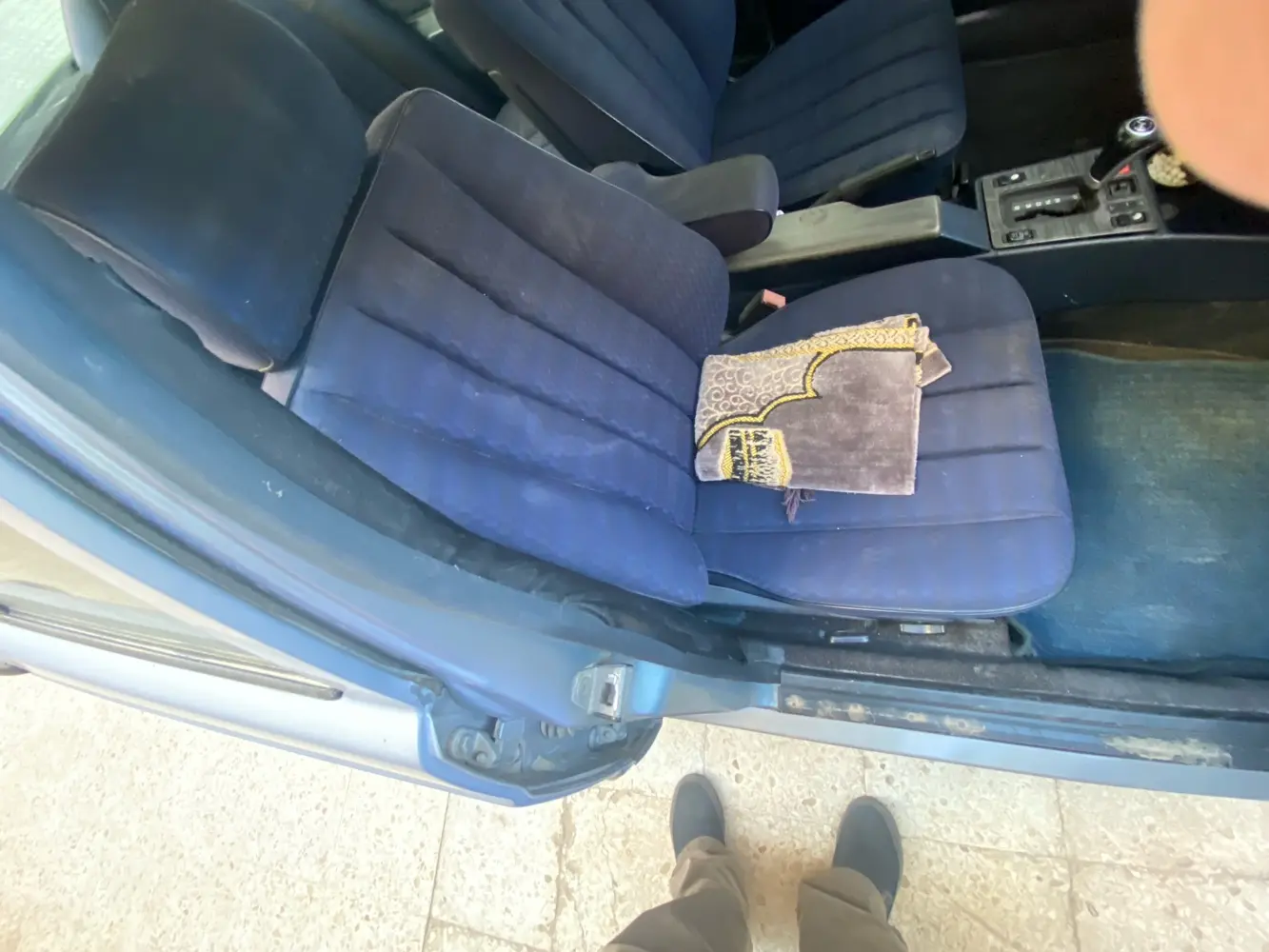 مرسيدس ١٩٠ موديل ٨٥