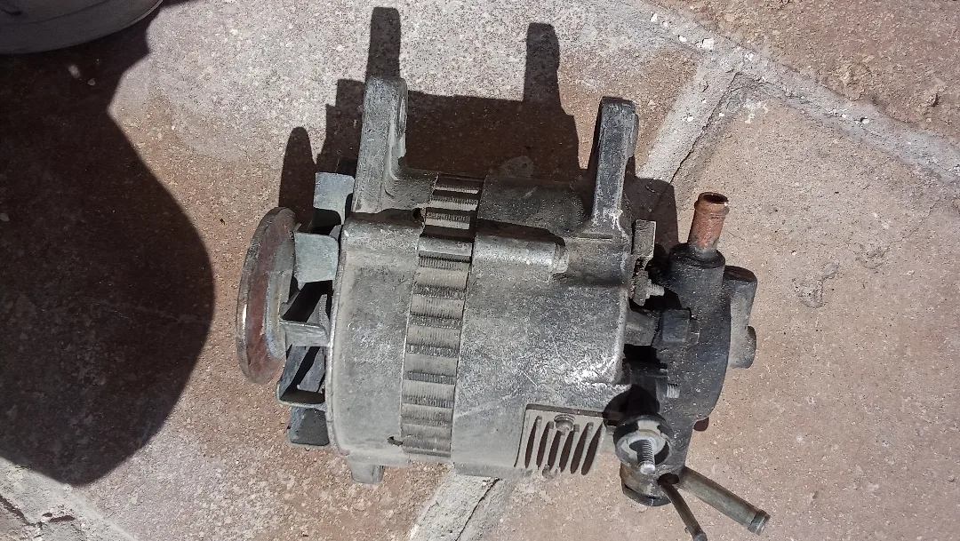 🚗 قطع بكب كيا ديزل للبيع 🔧متوفر للبيع قطع أصلية مستعملة بحالة جيدة:طرمبة ديزل (ت