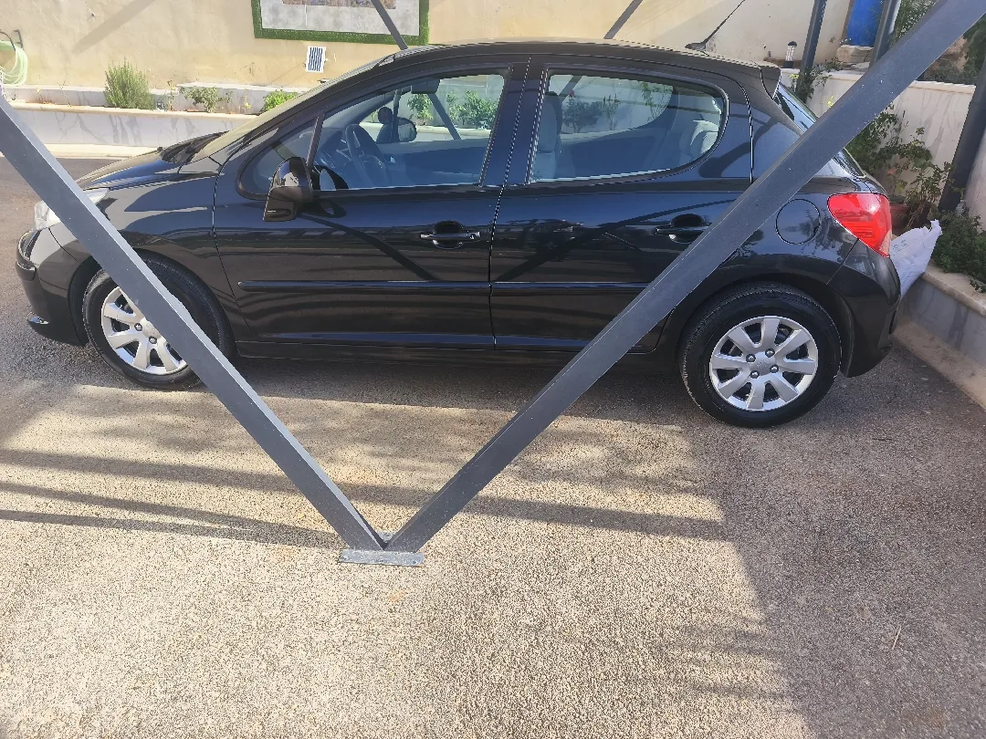 بيجو 207 موديل 2009 جير عادي فحص كامل