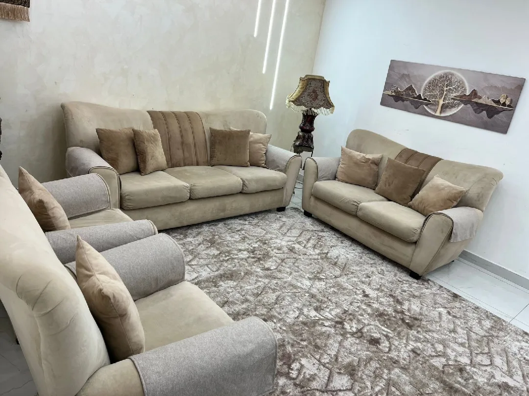 طقم كنب بحاله الوكاله