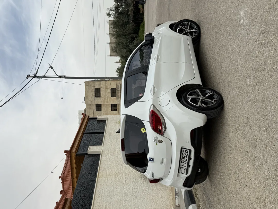 شان جان اي ستار بسعر حرق