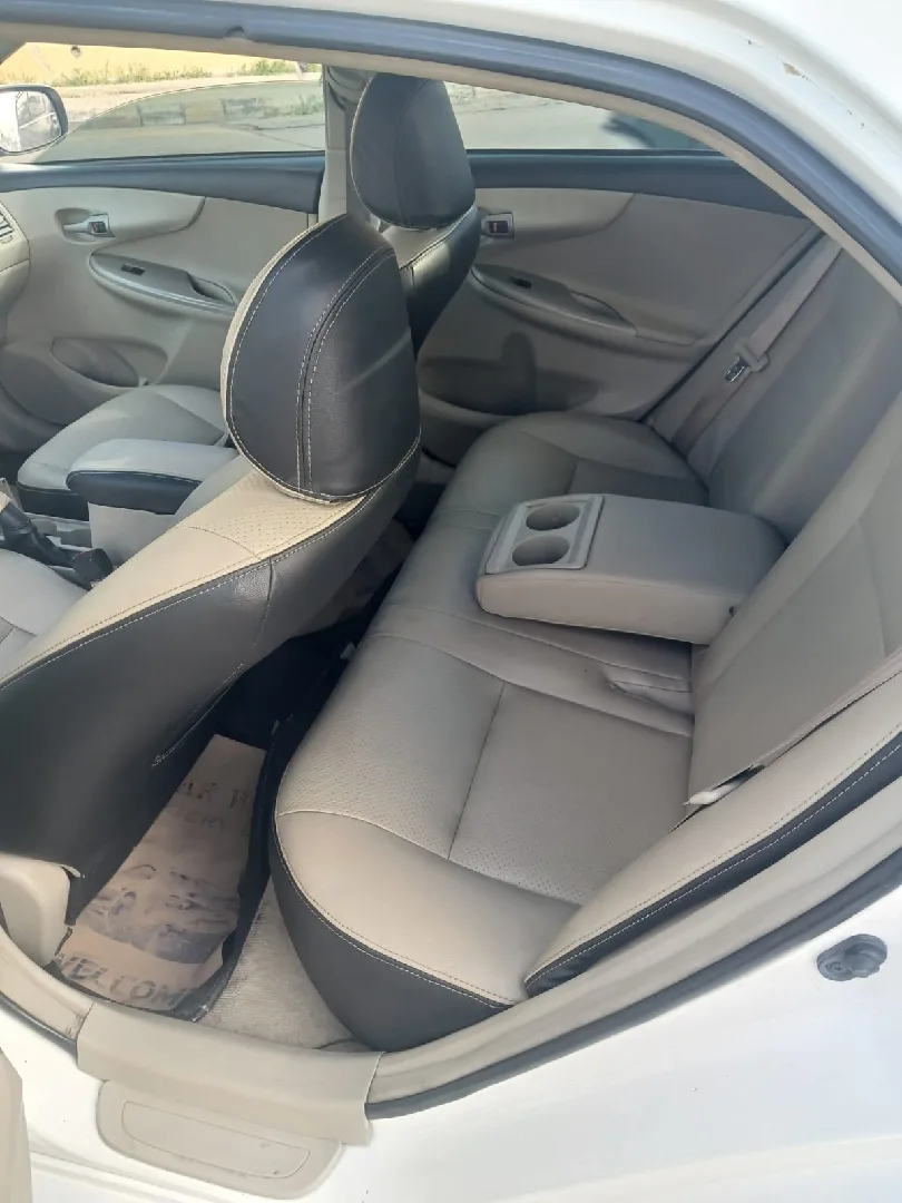 تويتا كورولا موديل 2012