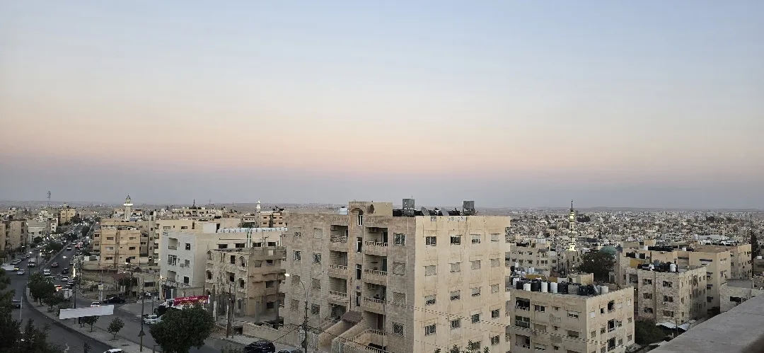 شقه فاخره للبيع