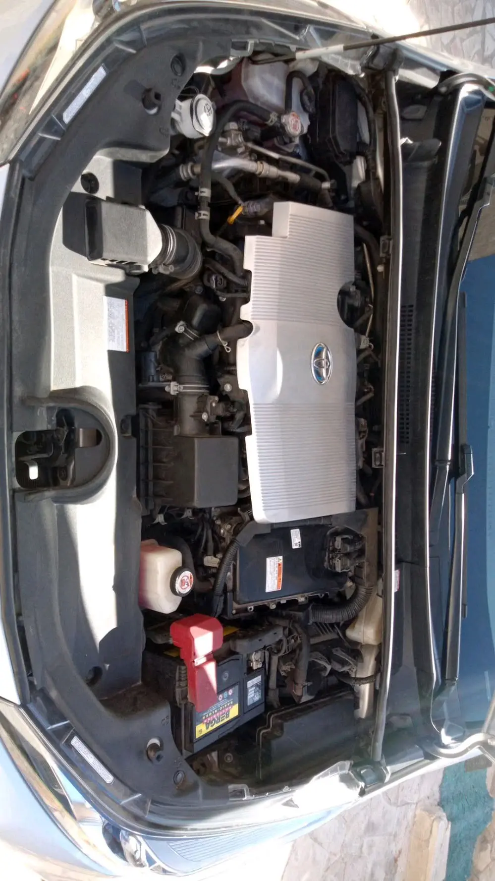 تويوتا بريوس  للبيع او البدل٢٠٢١