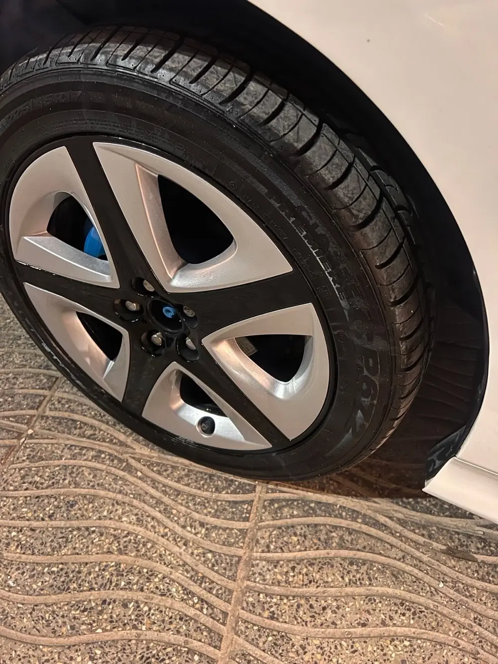 تويوتا بريوس ٢٠١٩