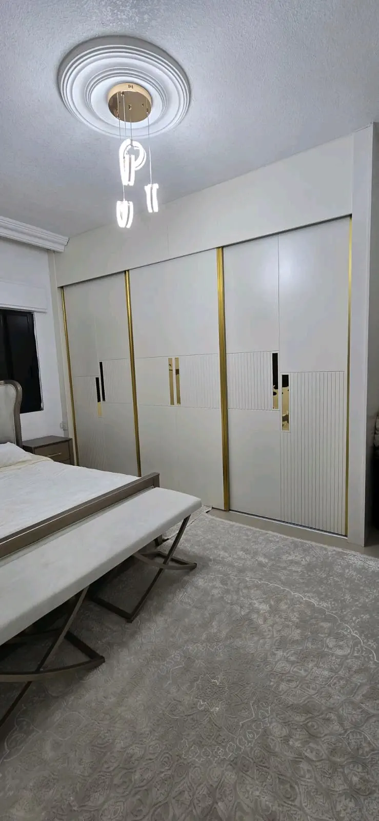 نجار موبيليا وديكور