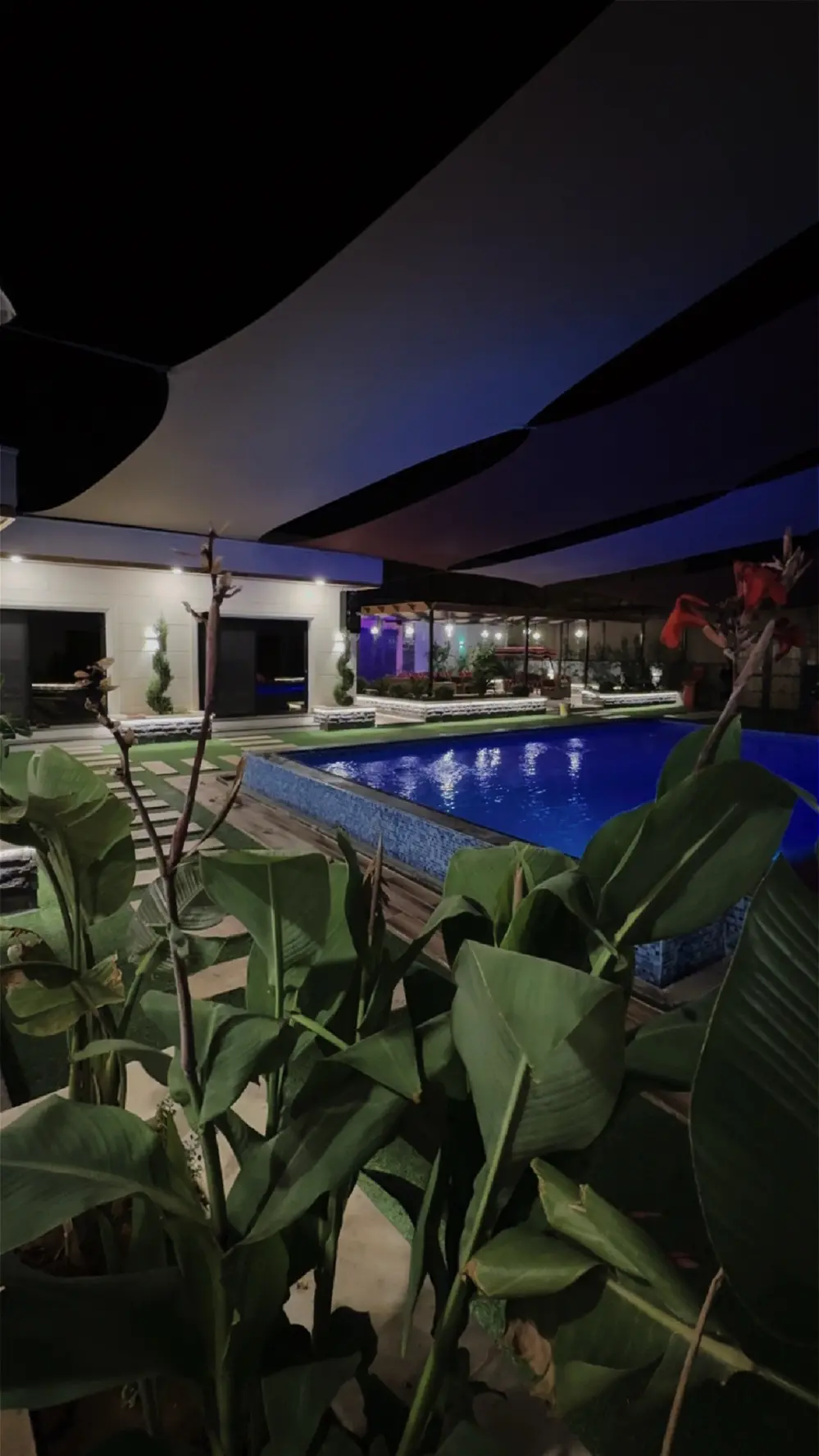 مزرعه وشاليه ابريل