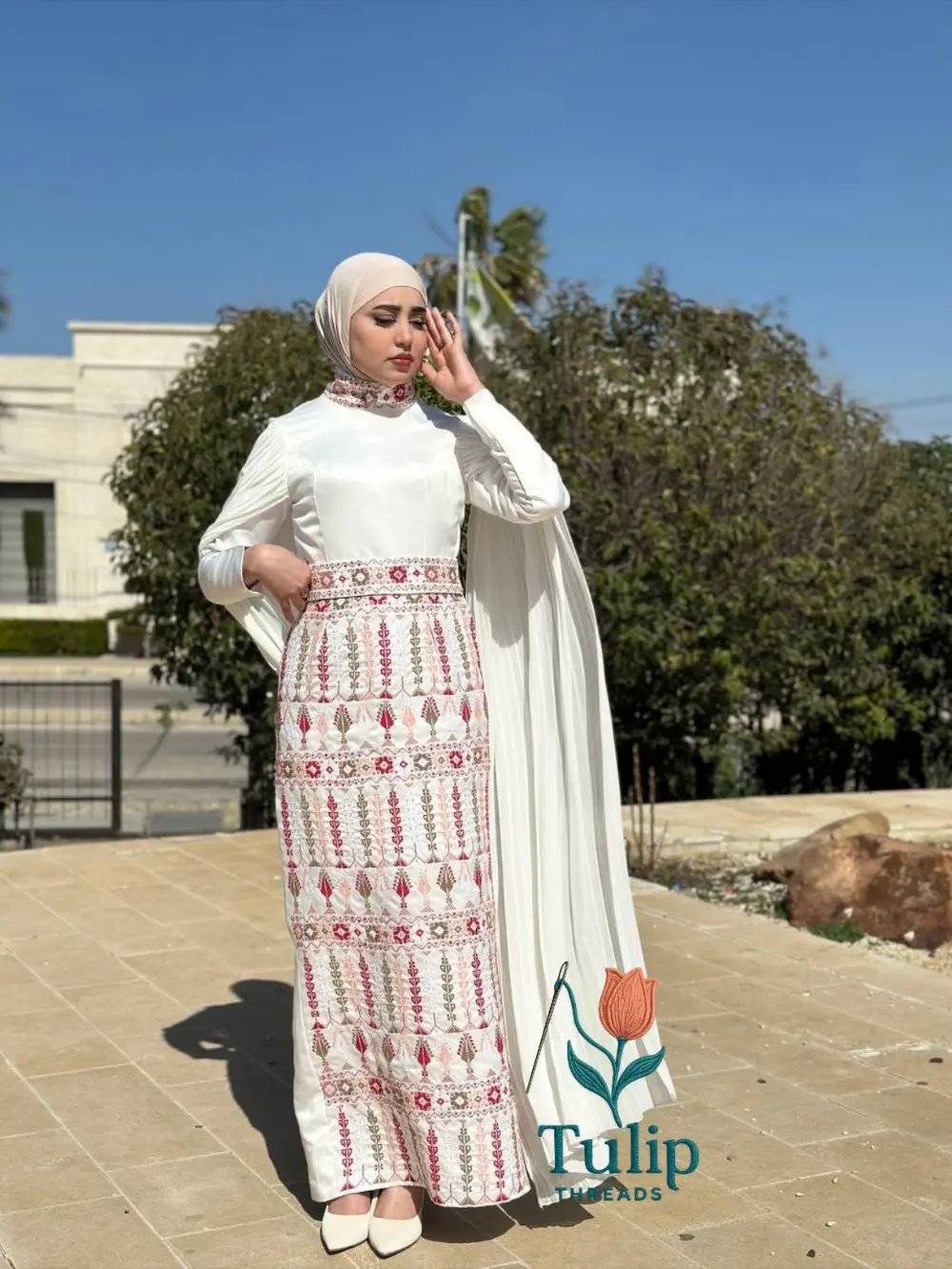 تفصيل ثواب وفساتين مطرزه حسب الطلب