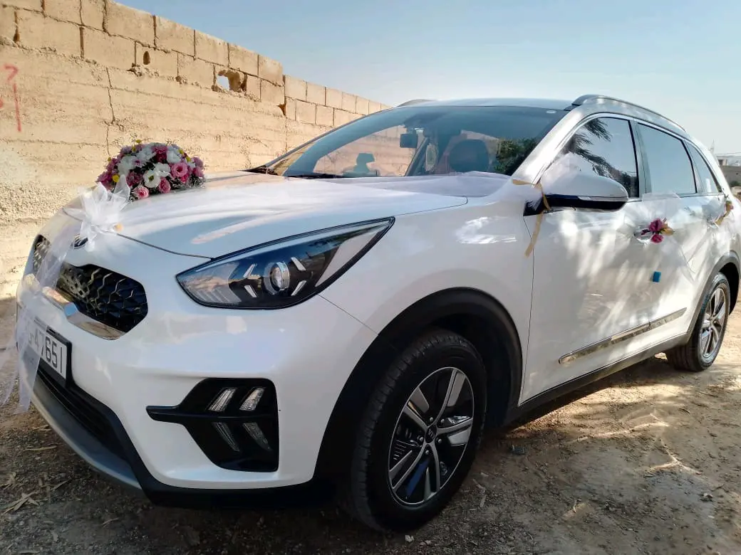 سيارات للبيع