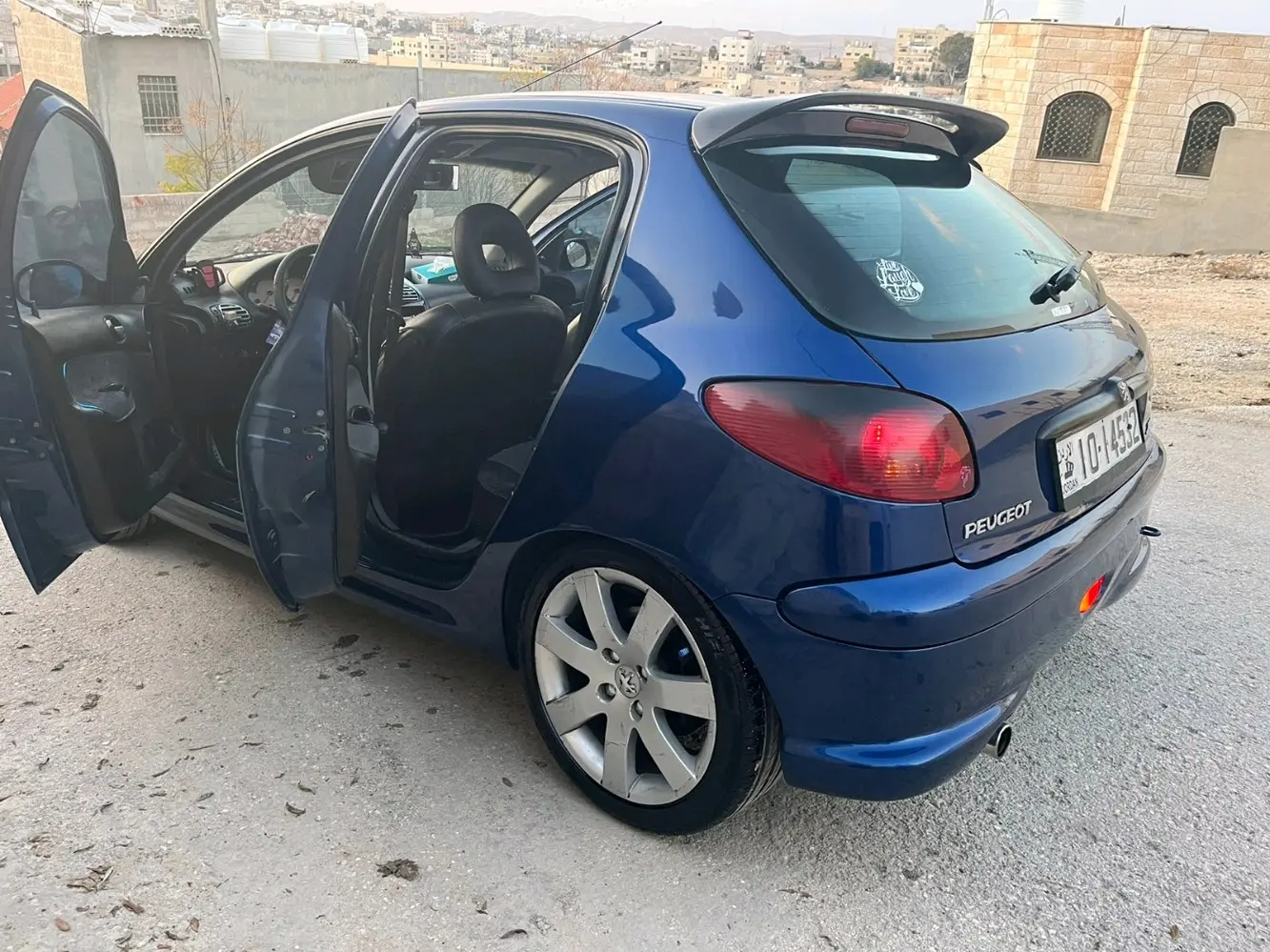 بيجو 206 موديل 2006 جير عادي