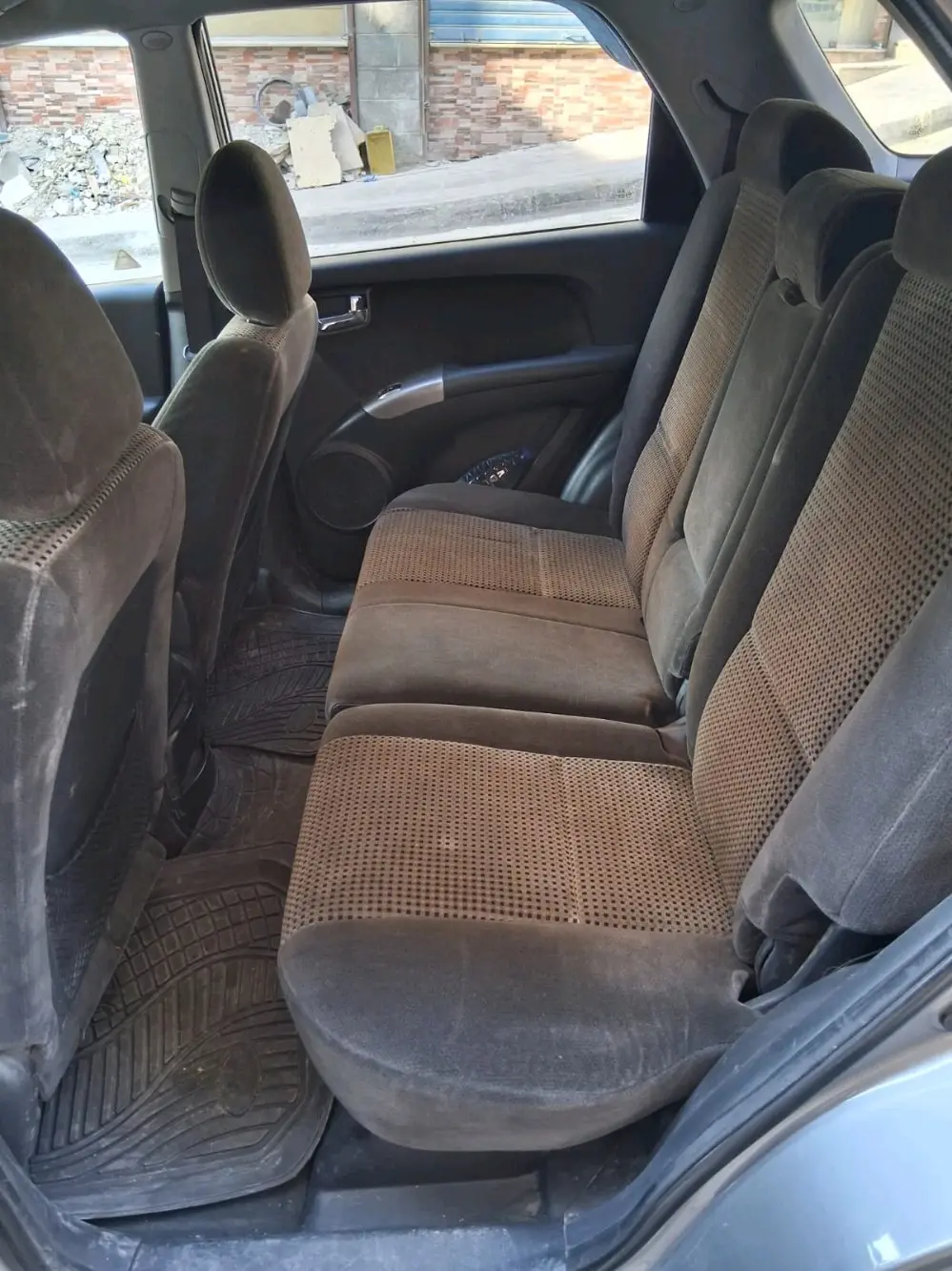 سيارة للبيع