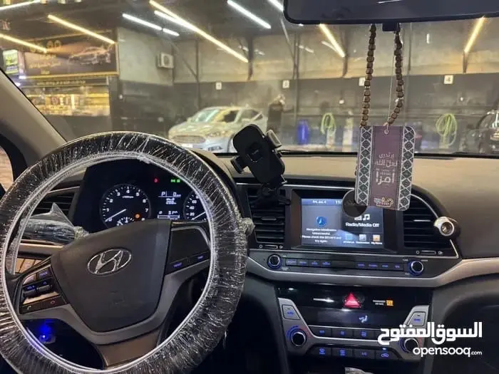 هونداي افانتي ad ٢٠١٧ للبيع