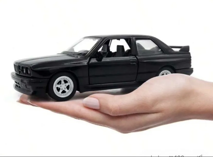 سيارة بوز نمر BMW/M3 كوبية