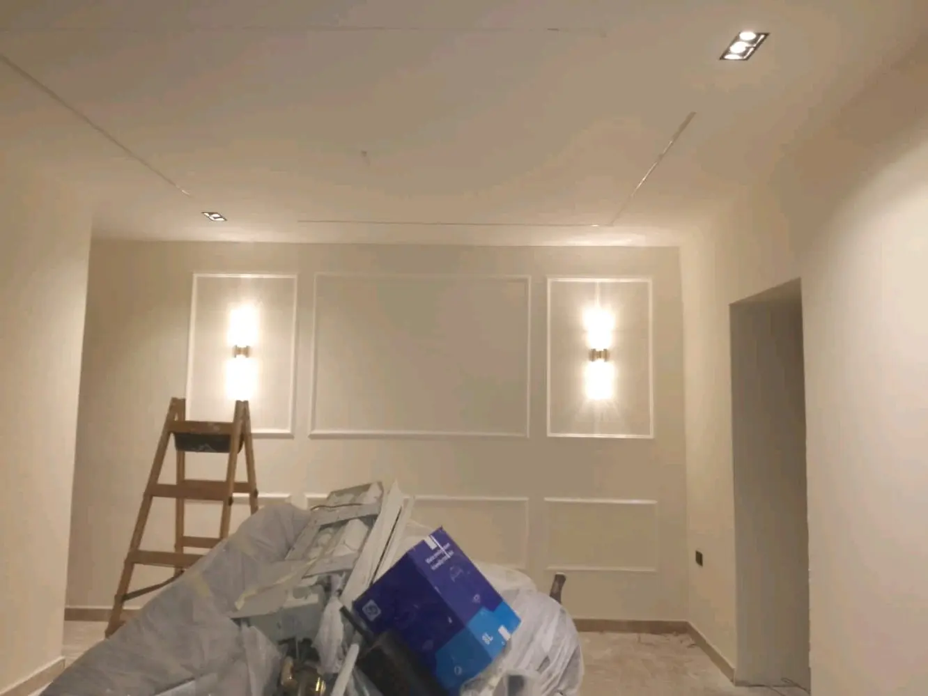Decoration world