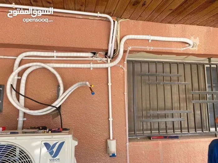 صيانة مكيفات و نقل و فك مكيفات وفك و تركيب مكيفات صيانة جميع انواع مكيفات...