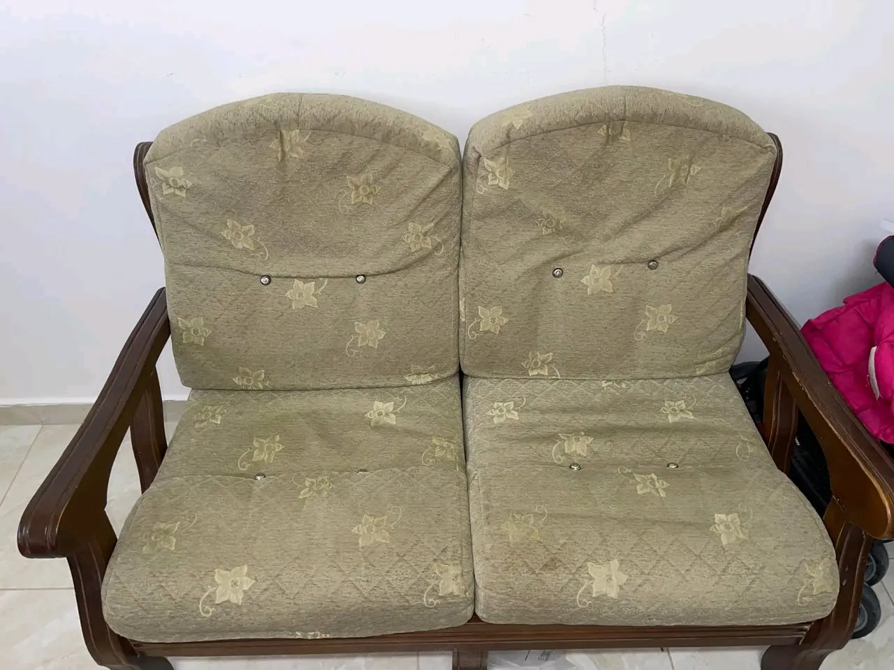 طقم كنب