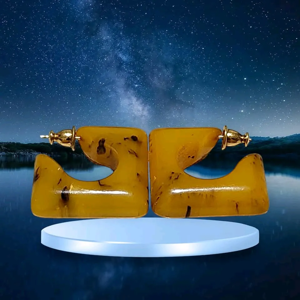 أقراط من  مجموعة مونيه طراز عتيق