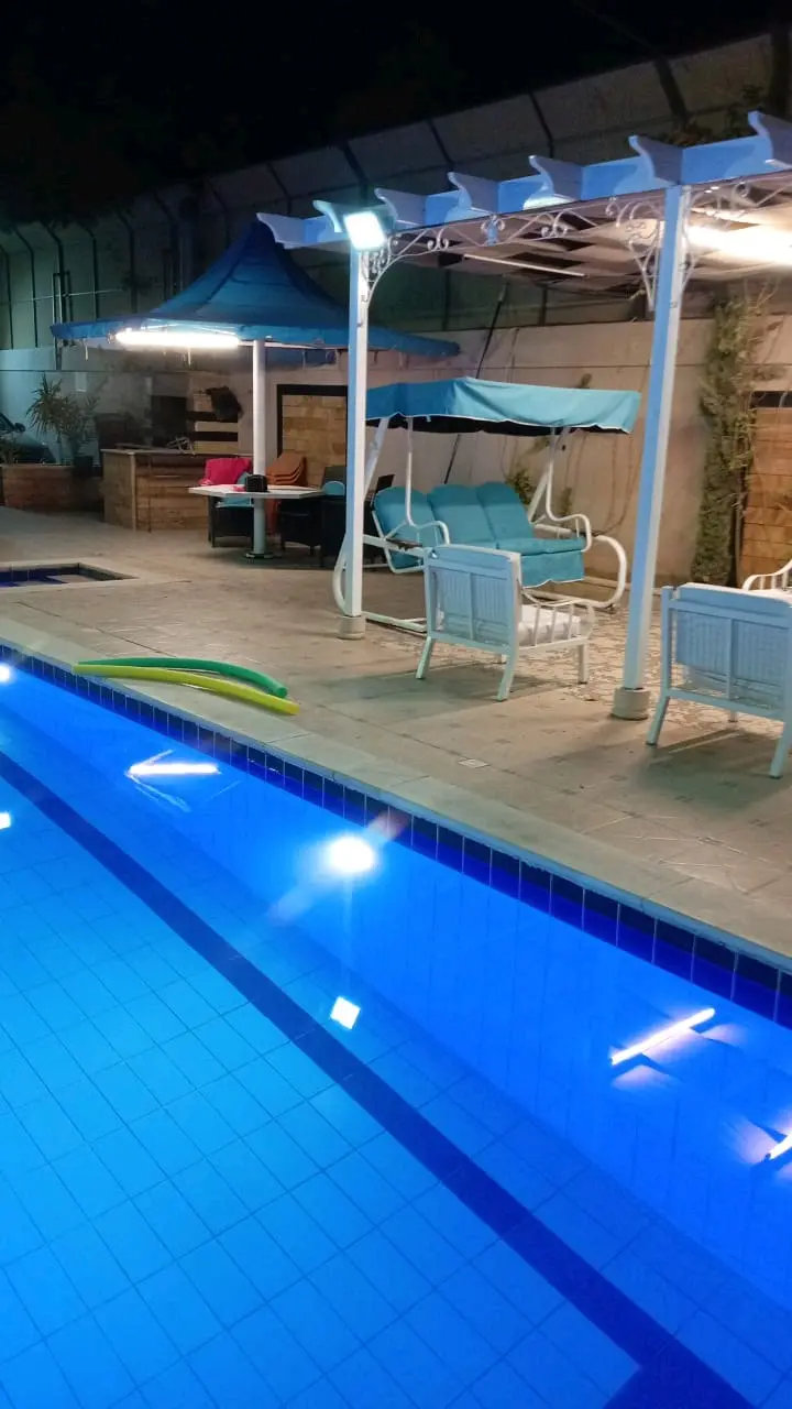 مزرعه وشاليه للبيع