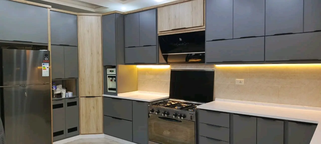 مطابخ ألمنيوم بريميوم