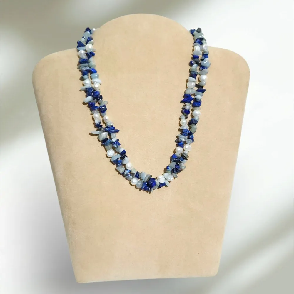 قلادة عتيقة من اللازورد والؤلؤ  الطبيعي